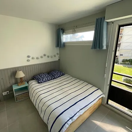 Réf 562 Océan, Bel Classé 2 étoiles , Proche Et Commerces 3 Personnes *